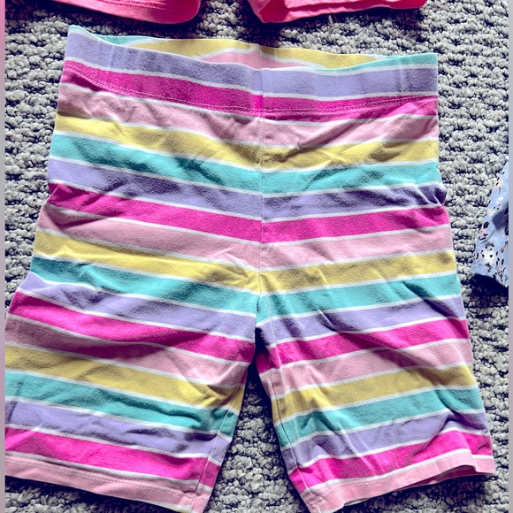 🌈Colorful Rainbow Pack of Shorts, Skort and Skirt - Picture 3 of 8